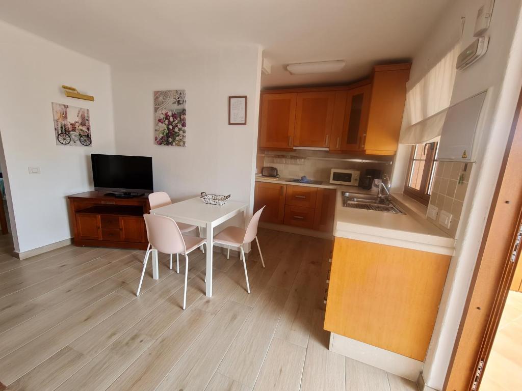 Kuchyň nebo kuchyňský kout v ubytování Casas del Sol CANDESA