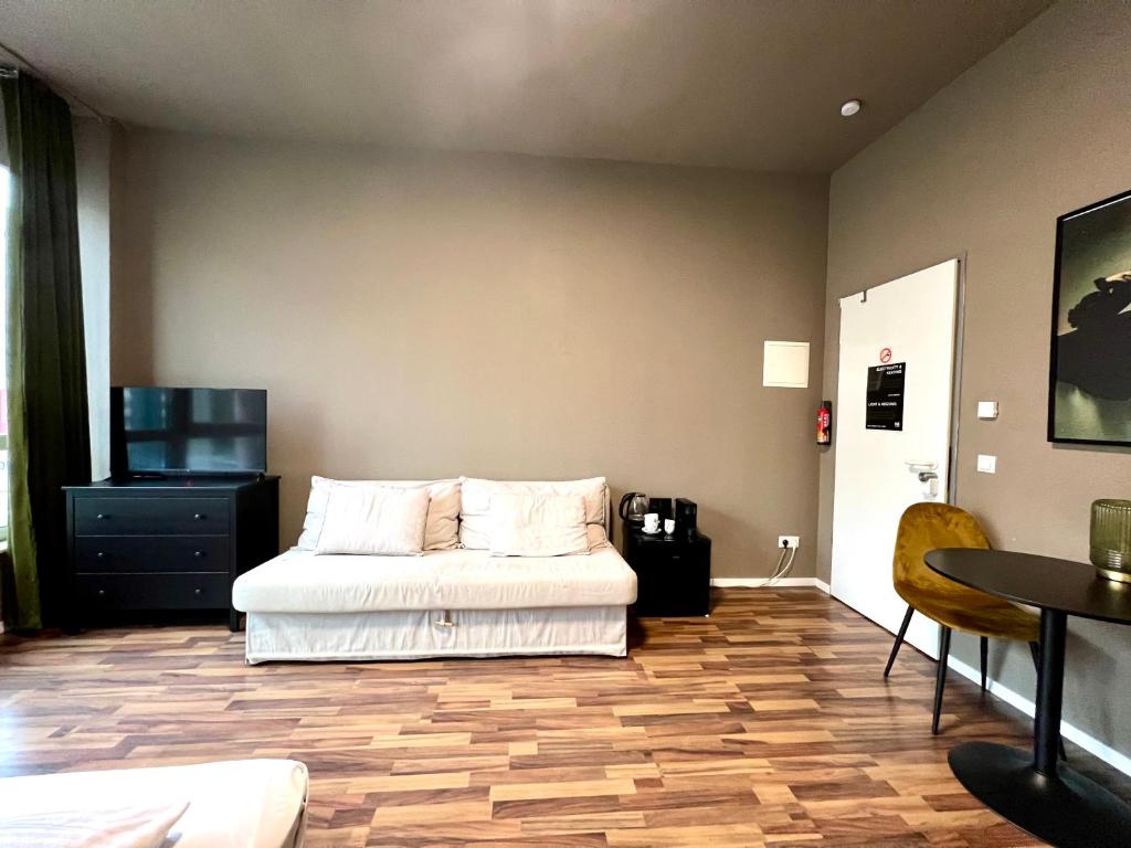 N8 ROOMS - by Leipzig Suites - Resim 25