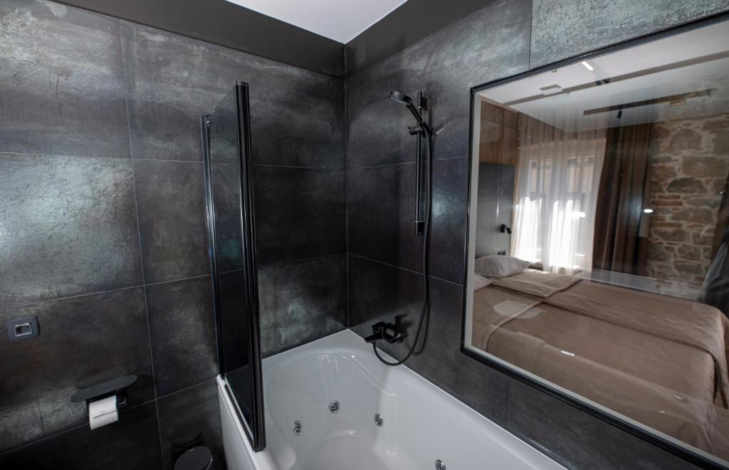 A Heritage Split - Resim 44