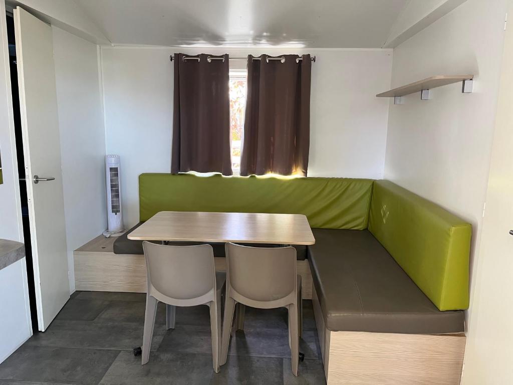 Posezení v ubytování Mobile home
