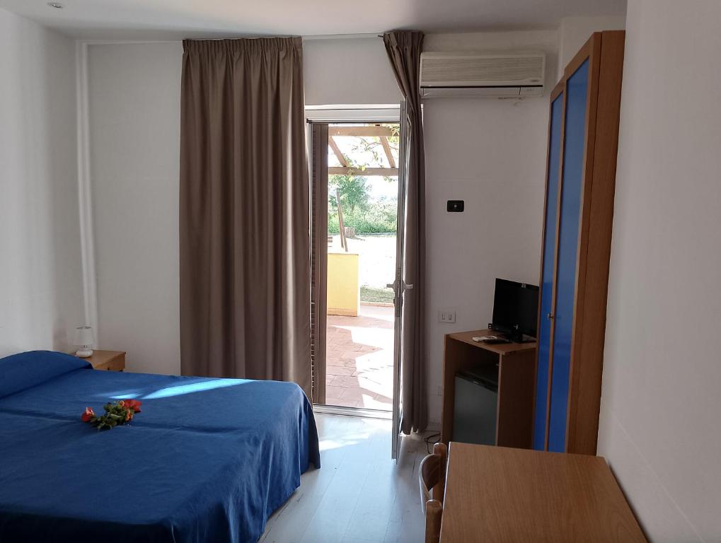 La Feluca - Chambre Triple Avec Vue Sur Jardin