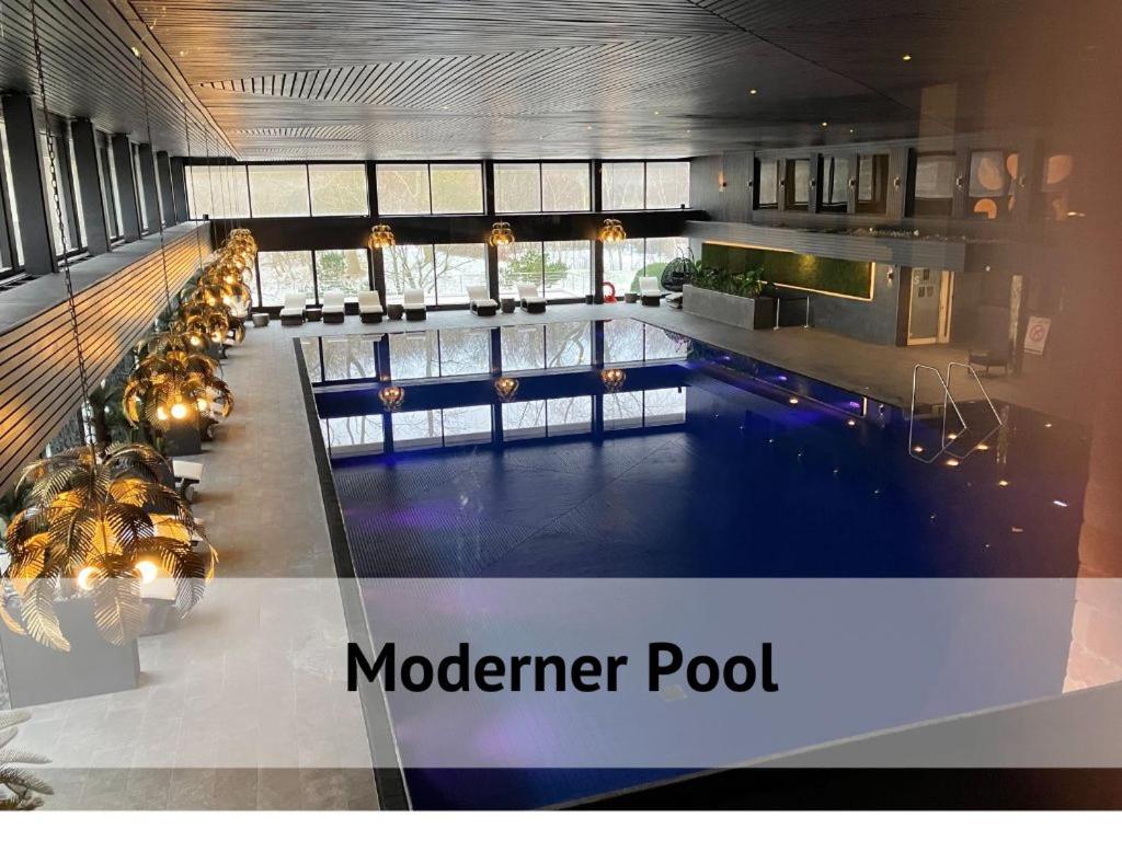 Bazén v ubytování Top - Seaside Appartement mit Meerblick nebo v jeho okolí