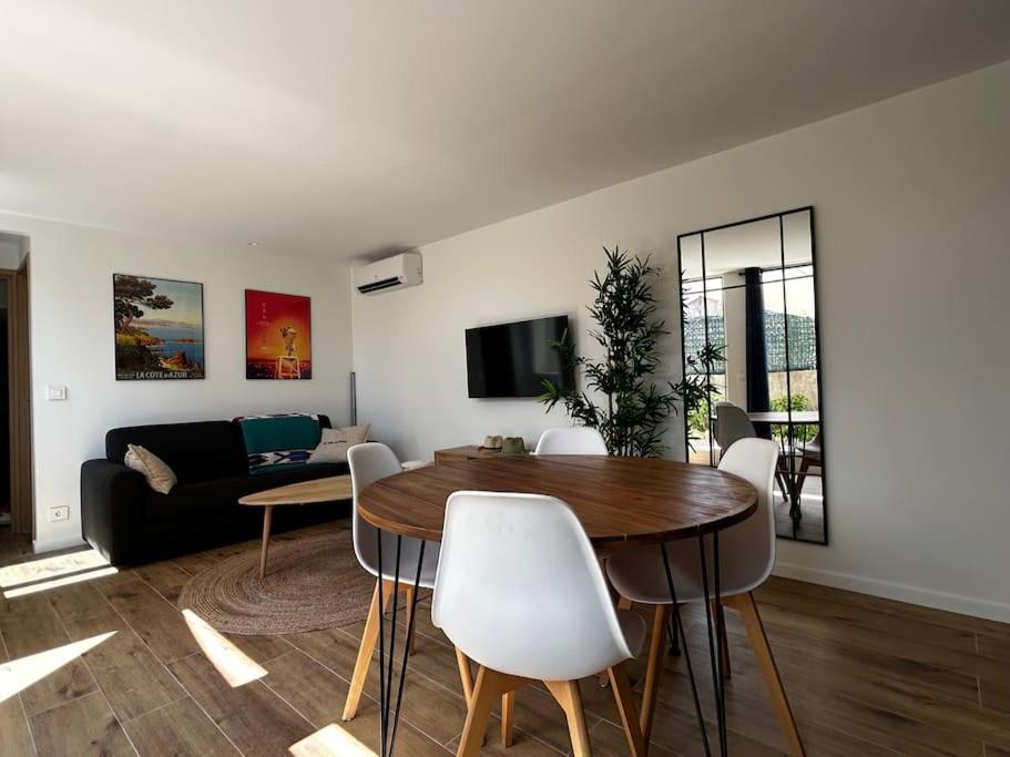 Photo de la galerie de l'établissement Appartement Avec terrasse, à Cannes