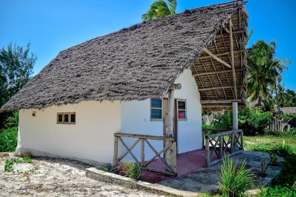 Blue Earth Beach Bungalow - Habitación Cuádruple Estándar