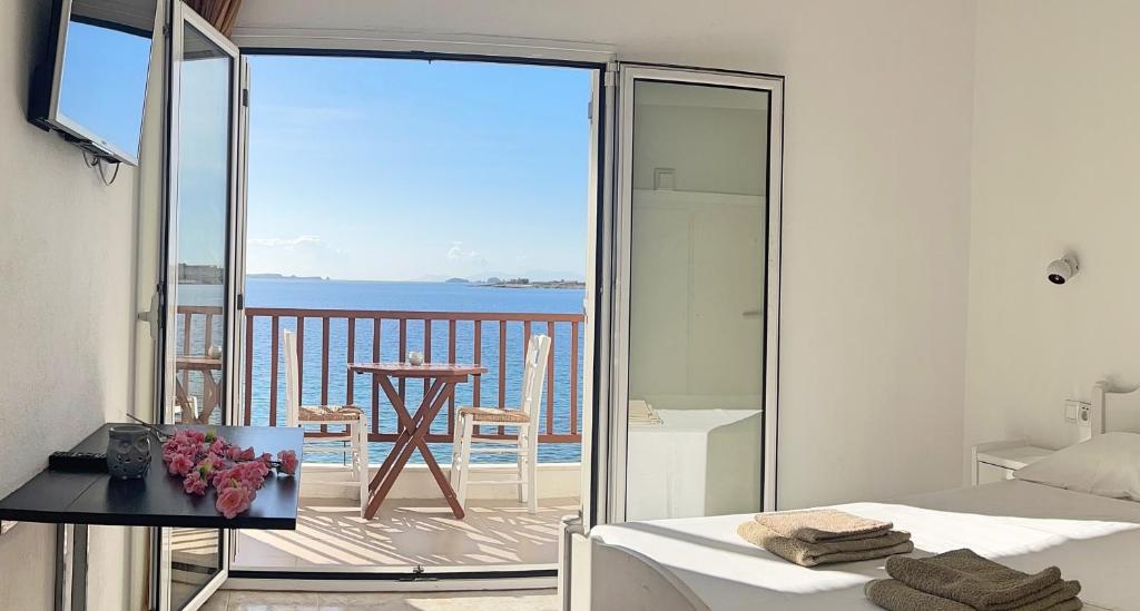 Petalides Apartments - 14