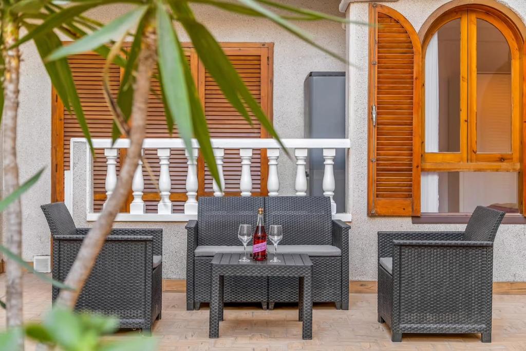 Posedenie v ubytovaní Apartamento Estefany a 100 m de Playa