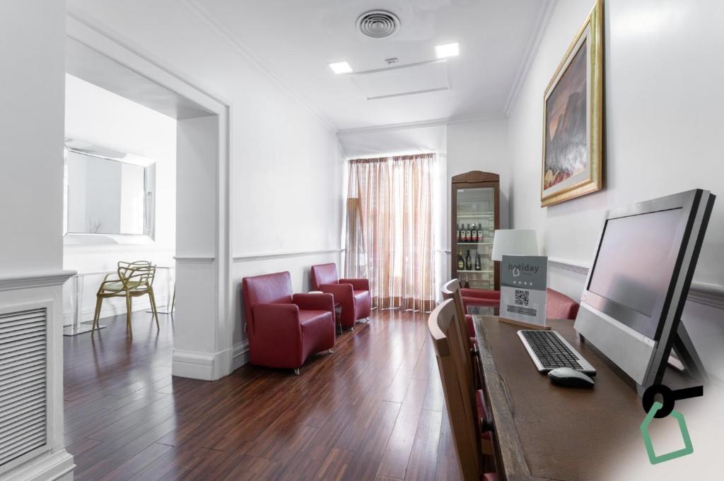 HOTIDAY Room Collection - Roma Porta Pia - Resim 7