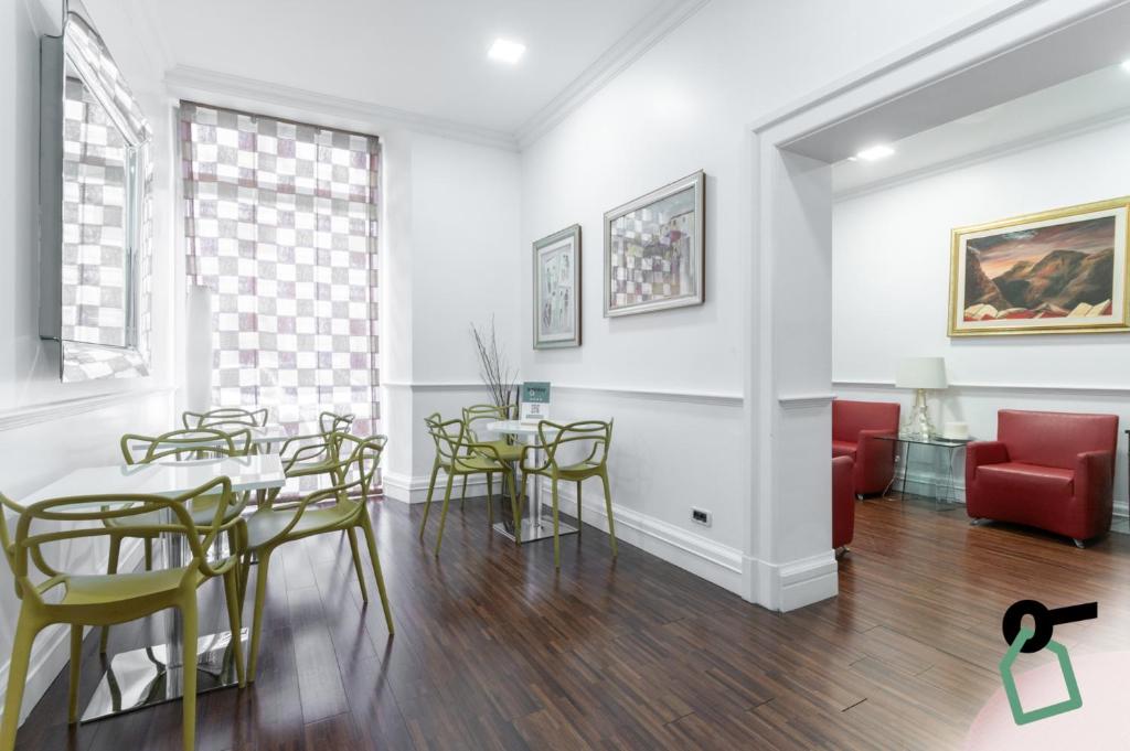 Posezení v ubytování HOTIDAY Room Collection - Roma Porta Pia