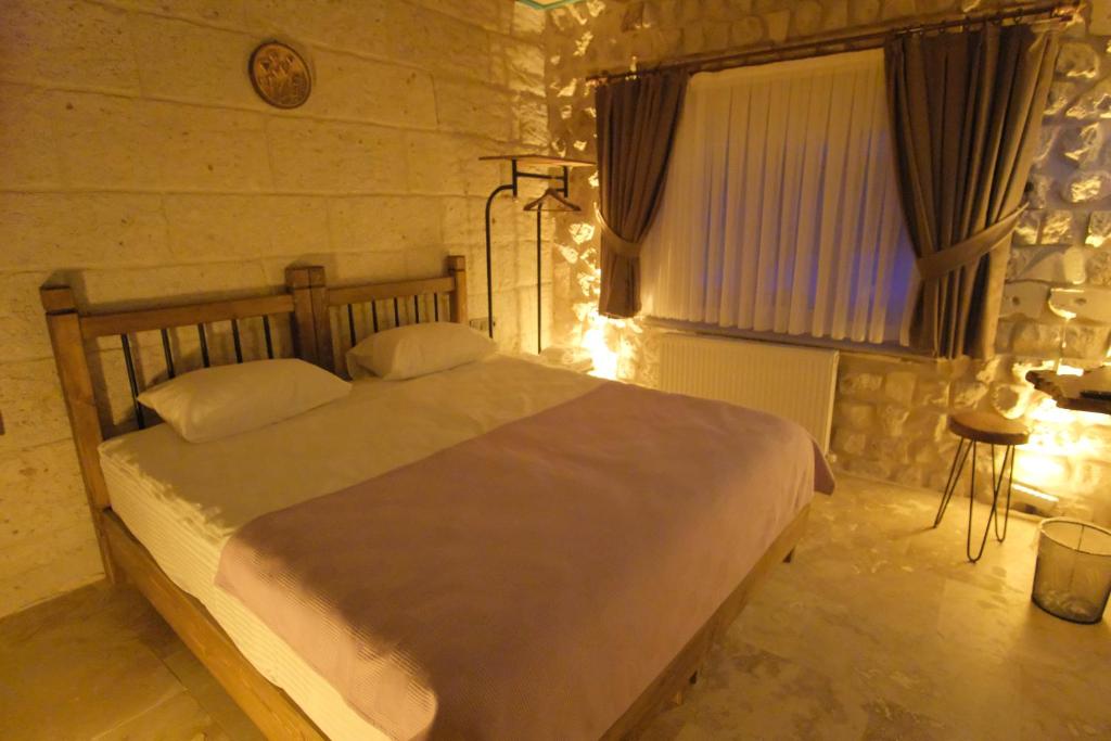 Euphoria Cave House - 10