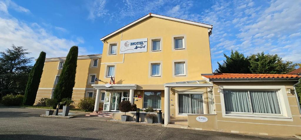 Budova, kde se hotel nachází