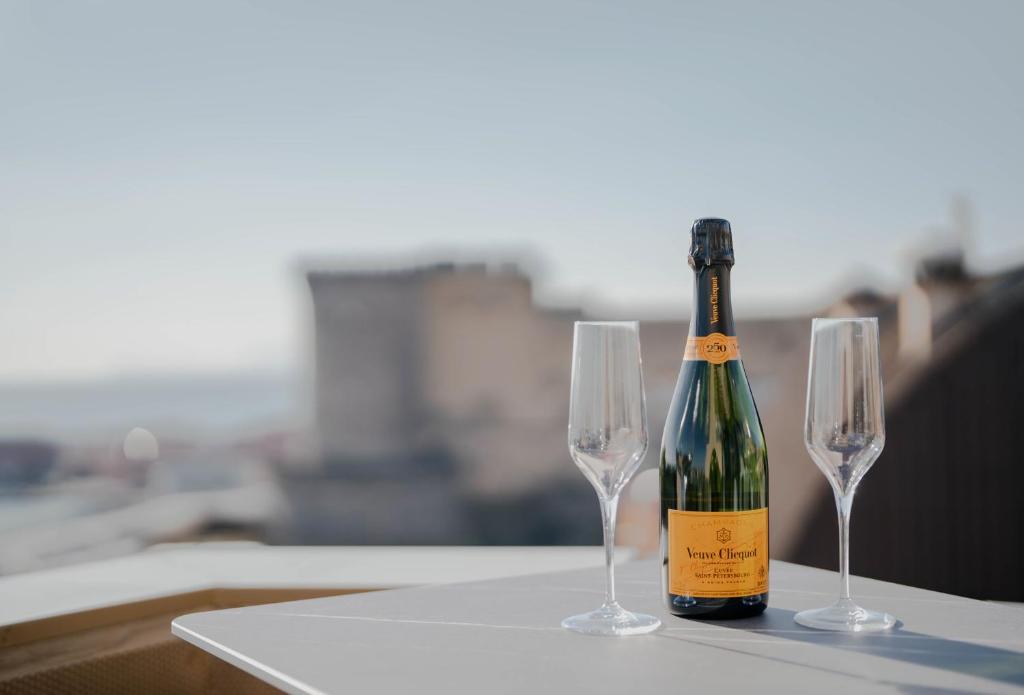 POETICA BOUTIQUE SKY HOTEL - Resim 31