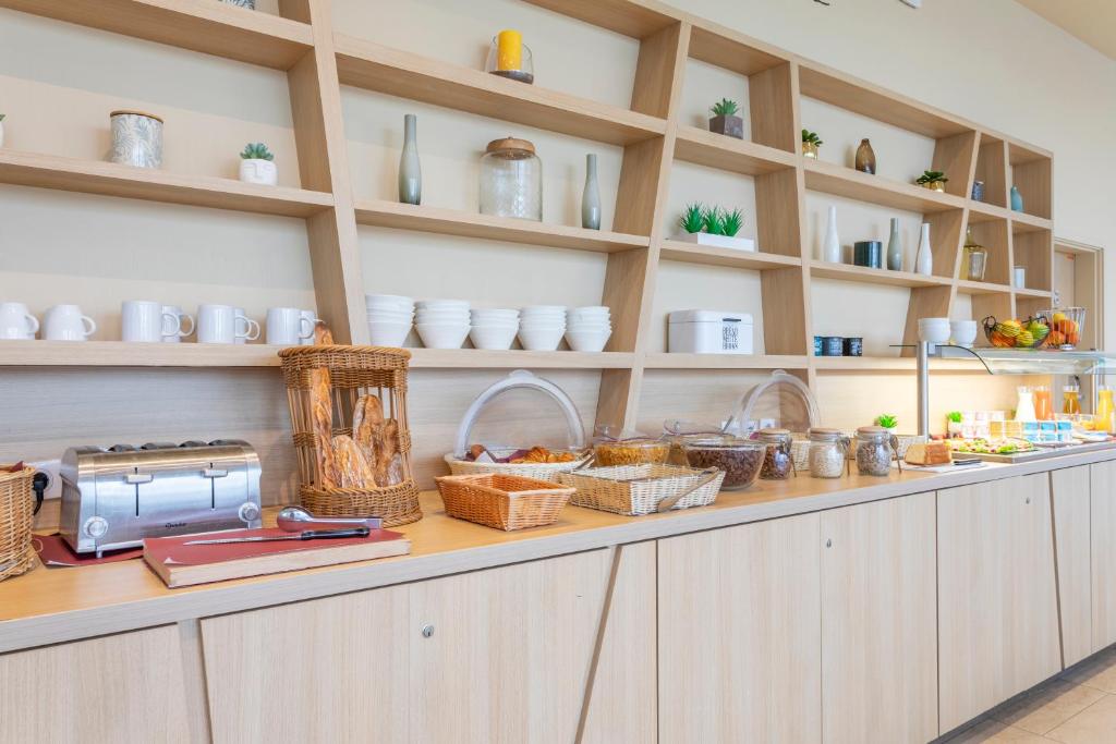 Zenitude Hôtel Résidences Marseille Saint-Charles - Resim 11