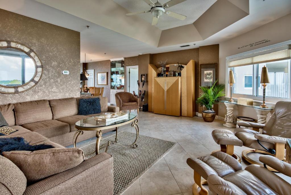 Empress 803 condo, Destin, USA