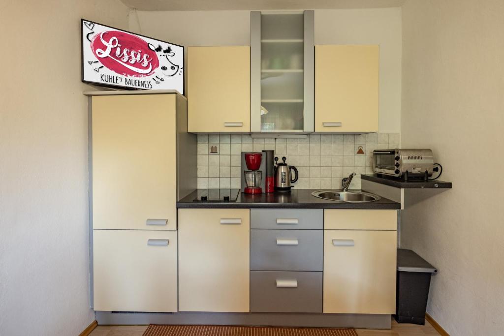 Lissis Bauernhof Appartments - Apartment With Garden View