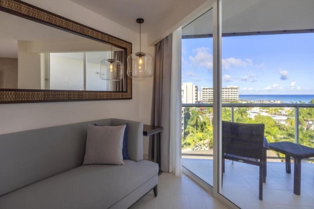 Istumisnurk majutusasutuses Hideaway at Royalton Blue Waters, An Autograph Collection all-Inclusive Resort - Adults Only