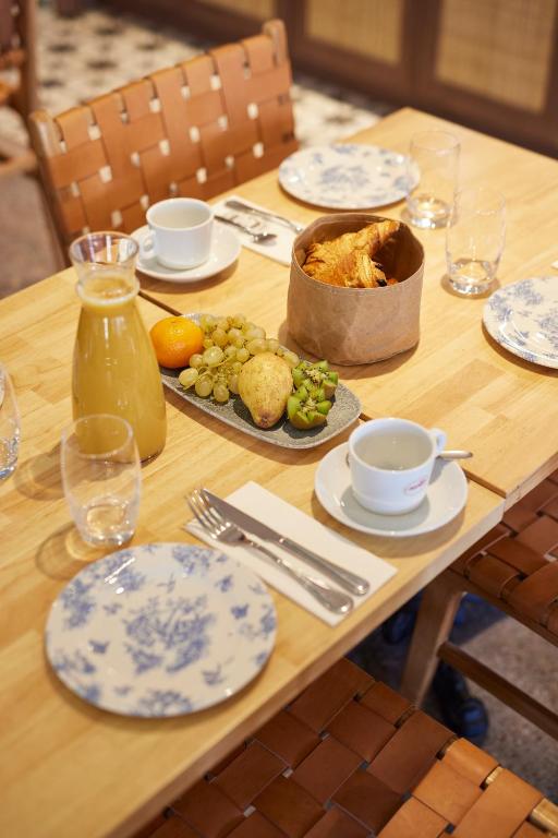 Hotel-Restaurant Isidore Nice Ouest - Resim 14