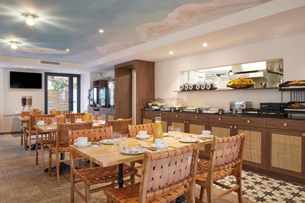 Hotel-Restaurant Isidore Nice Ouest - Resim 15