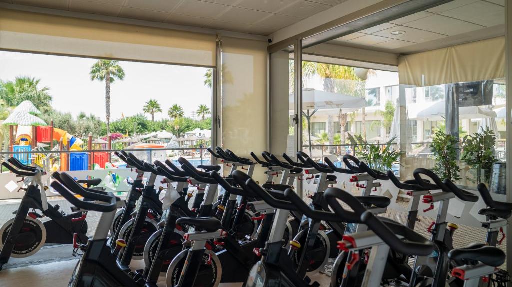 Fitness centrum a/nebo fitness zařízení v ubytování Resort Camping Almafrá
