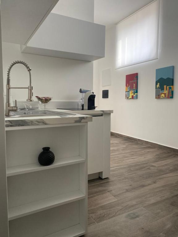 Kuchyň nebo kuchyňský kout v ubytování Residenza da Zia Donata
