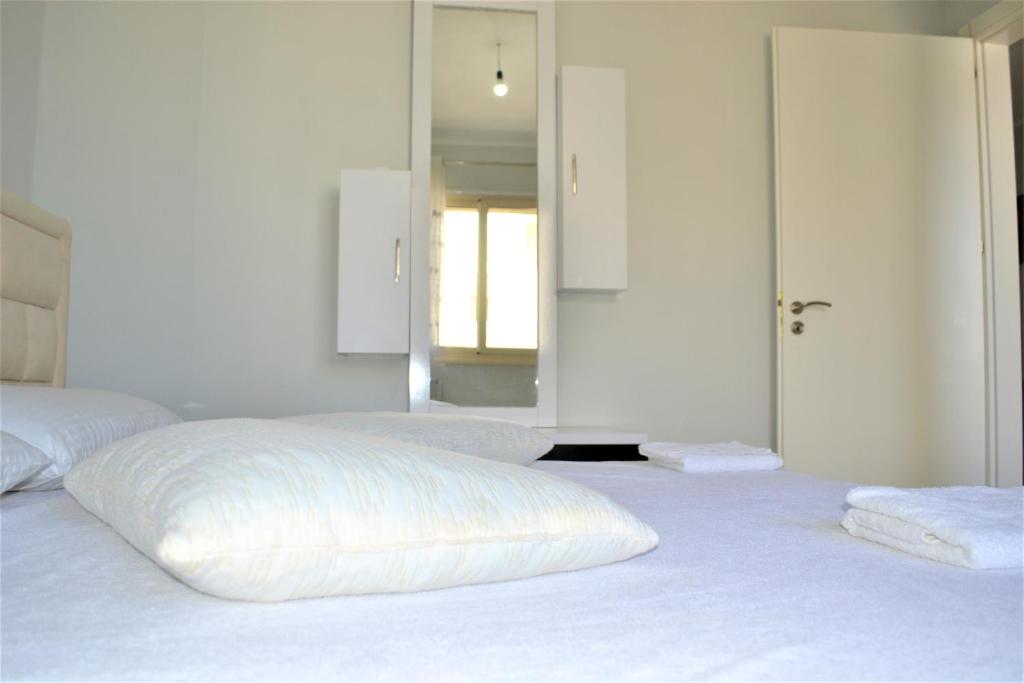 Lungomare Apartment - Image 6