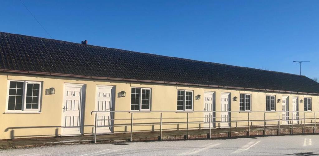 The Manor Inn Pub and Steakhouse, Fridaythorpe, Driffield - Resim 9