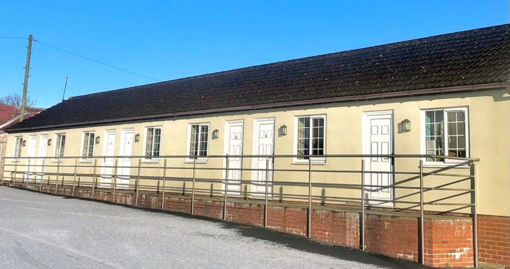 The Manor Inn Pub and Steakhouse, Fridaythorpe, Driffield - Resim 10