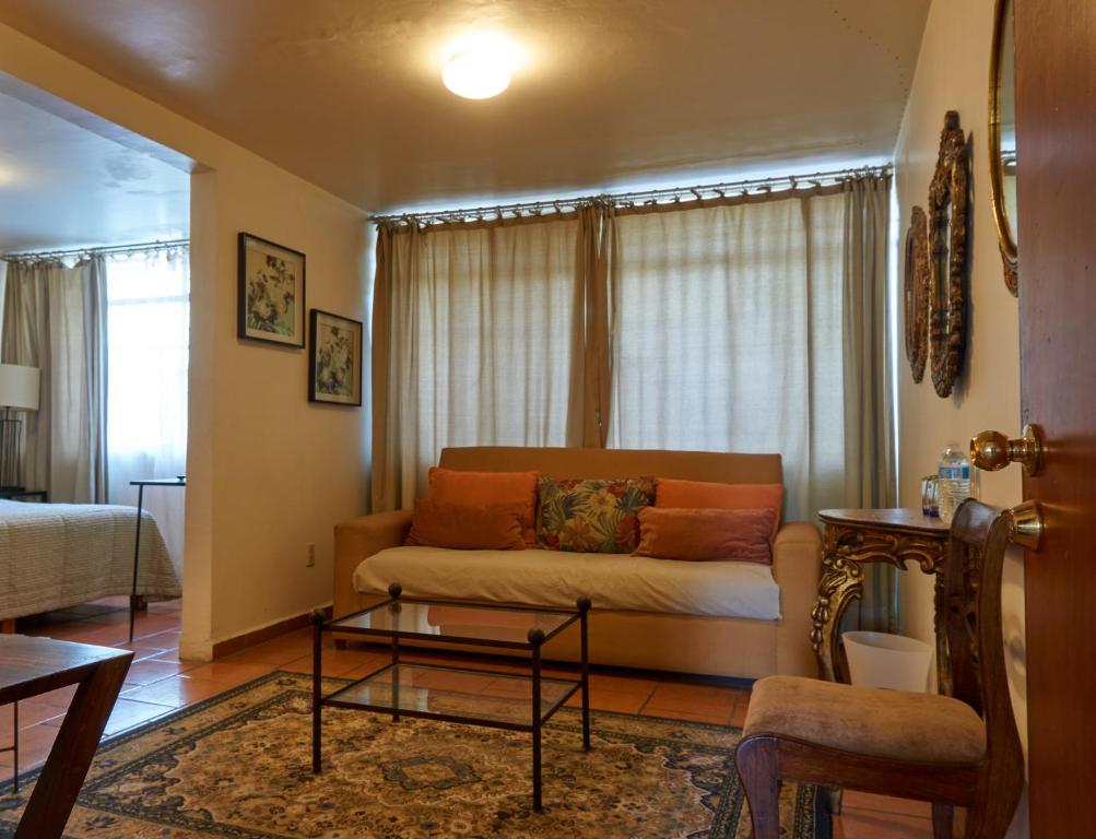 Posezení v ubytování Casa Tlaquepaque