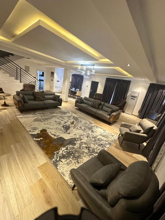 3 bedroom Townhouse by Domicile, Lagos (updated prices 2024)