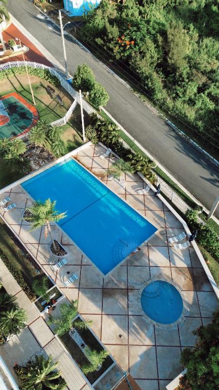 Bazén v ubytování Tropical Villa Ocean View nebo v jeho okolí