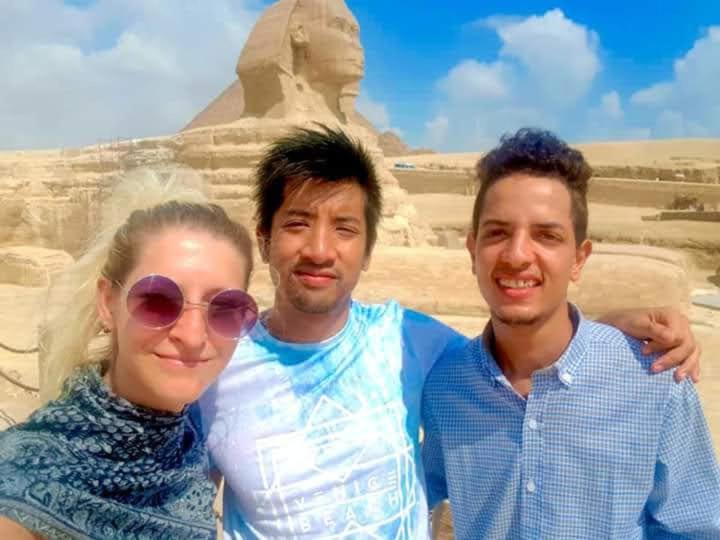 Oaspeți care stau la Studio Farida Pyramids View