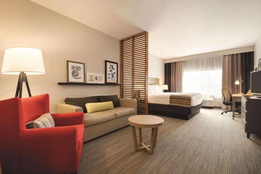 Posezení v ubytování Country Inn & Suites by Radisson, Page, AZ