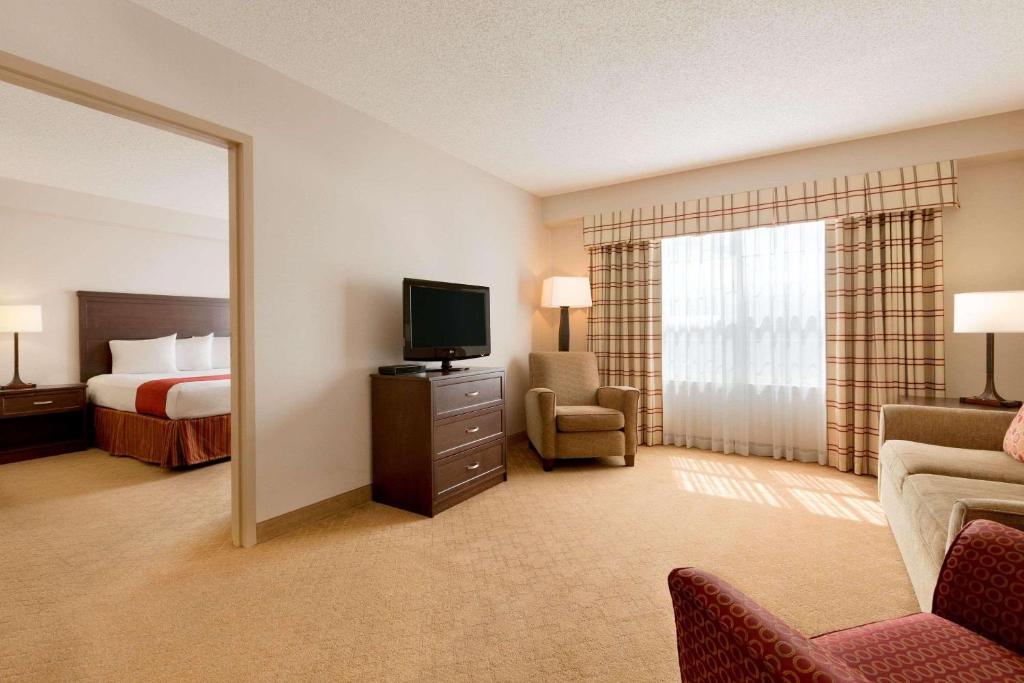 Country Inn & Suites by Radisson, Calgary-Northeast - Resim 11