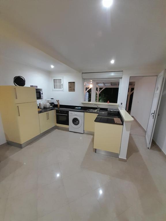 Cucina o angolo cottura di canelle