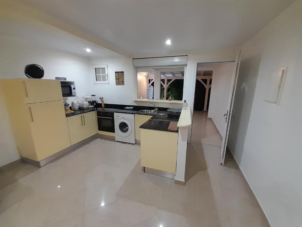 Cucina o angolo cottura di canelle