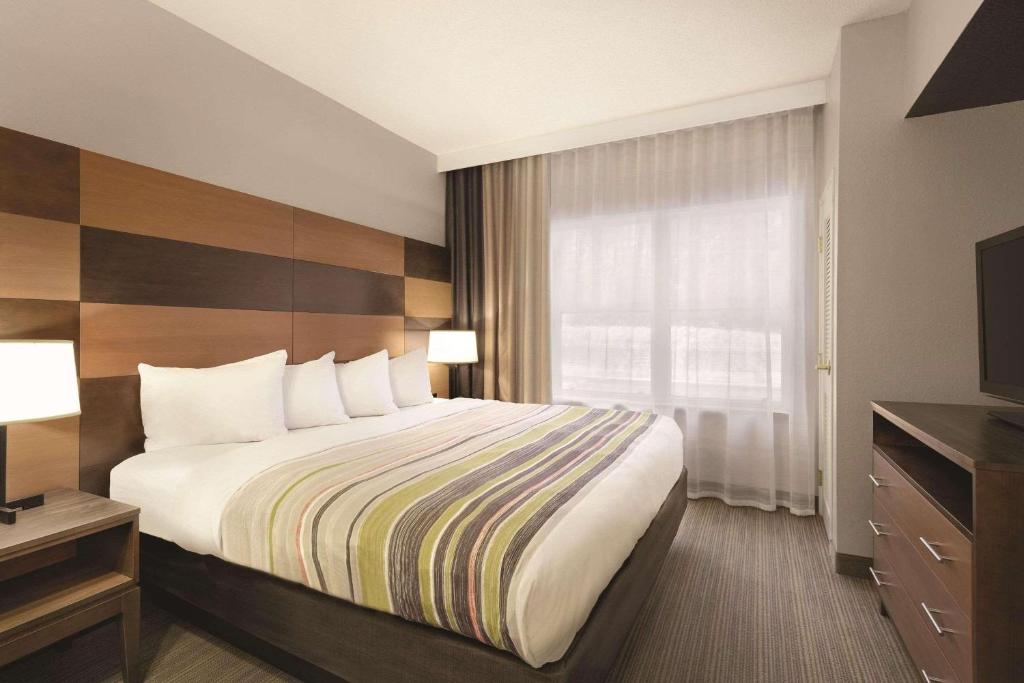 Country Inn & Suites by Radisson, Boone, NC - King Suite Mit Einem Schlafzimmer