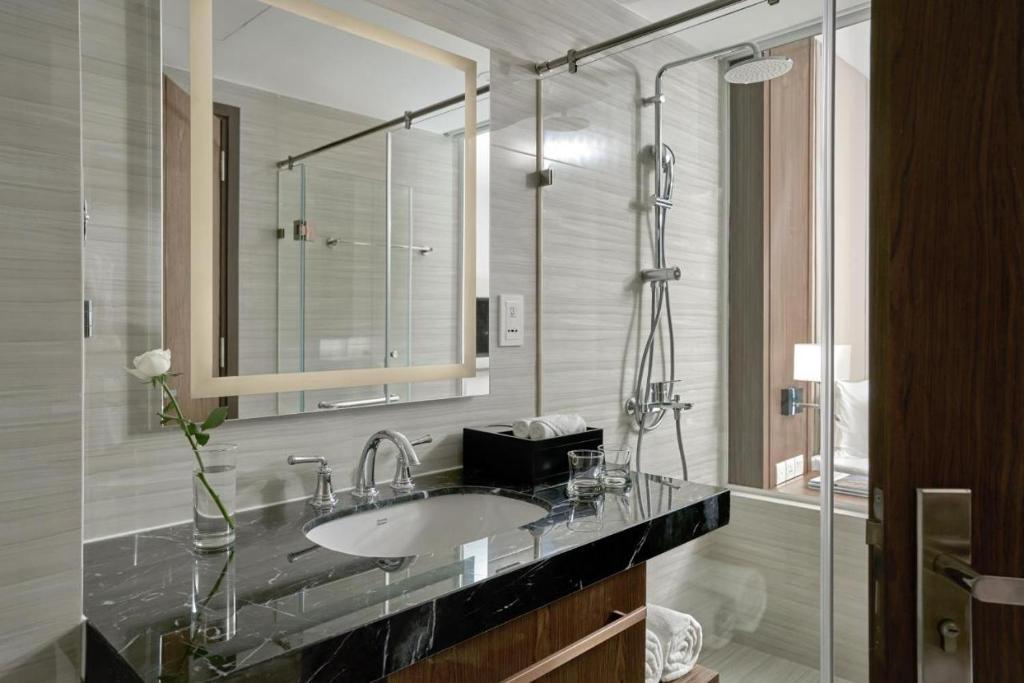 Phòng tắm tại Panorama Nha Trang Central Condotel