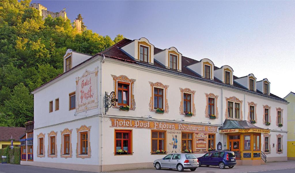 Budova, kde se hotel nachází