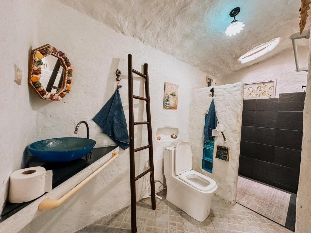 Koupelna v ubytování Baan Suanthip Homestay - Aoluek Natural Retreat