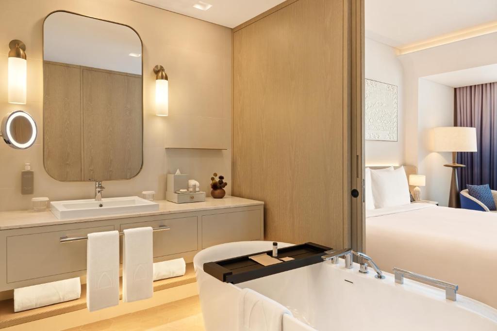 Palace Dubai Creek Harbour - Resim 15