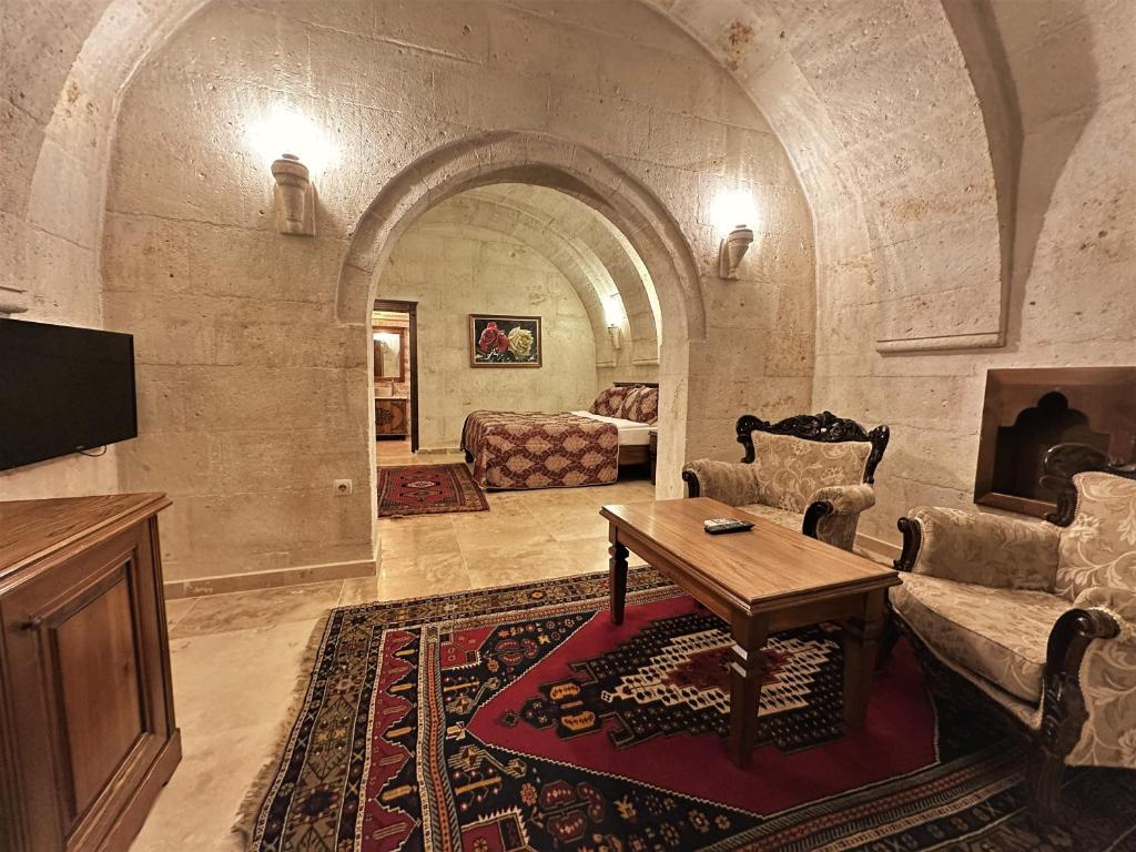 Stone House Cave Hotel - 2