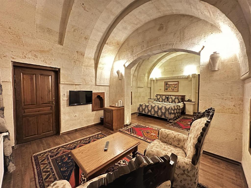 Stone House Cave Hotel - 9