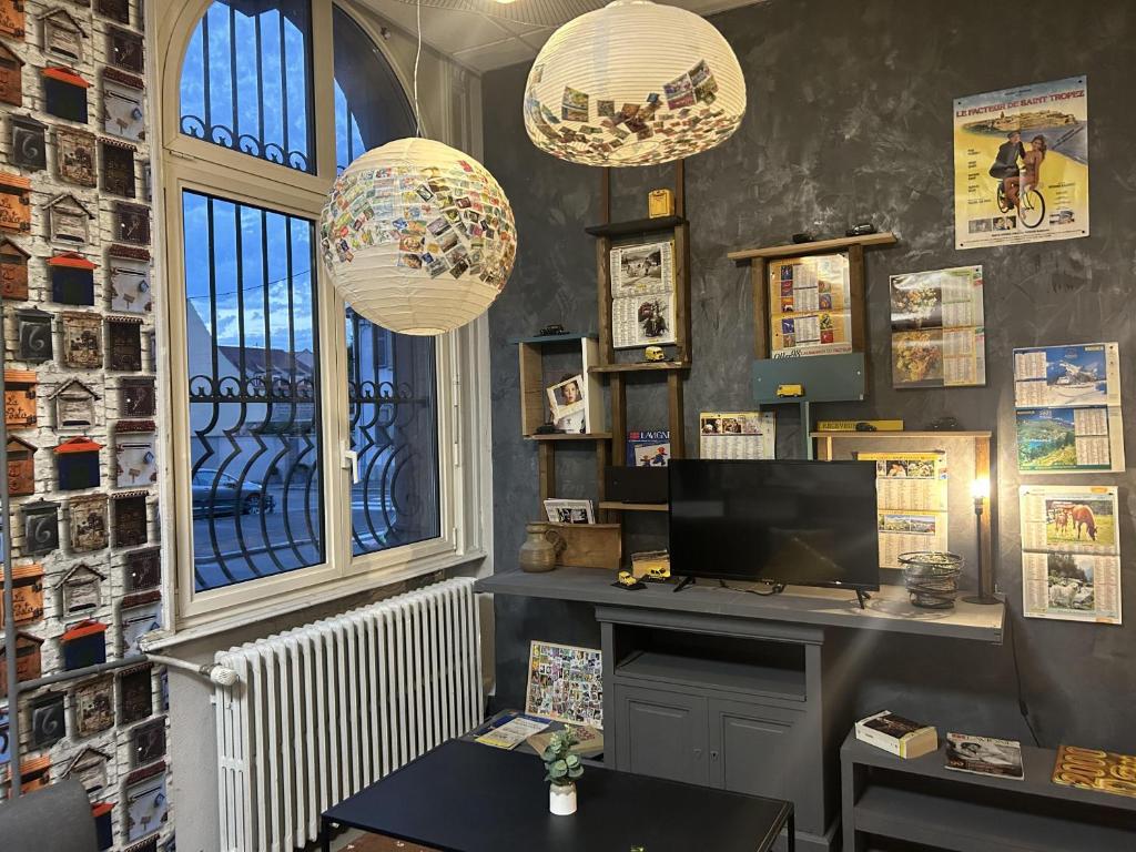 LA MARIEFACTURE - Comme une Lettre à la Poste – photo 8