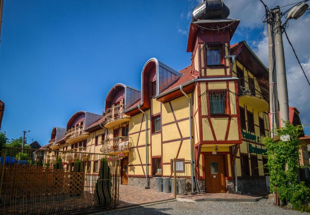 Budova, kde se aparthotel nachází