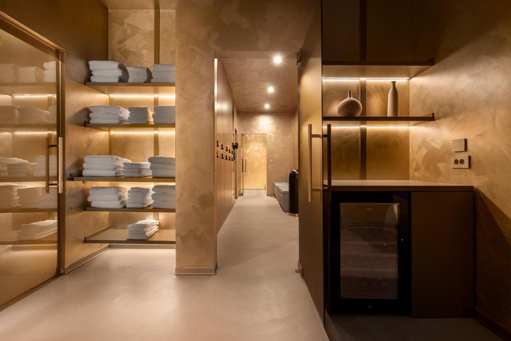 VISIONAPARTMENTS Bucharest - contactless check-in - Resim 13