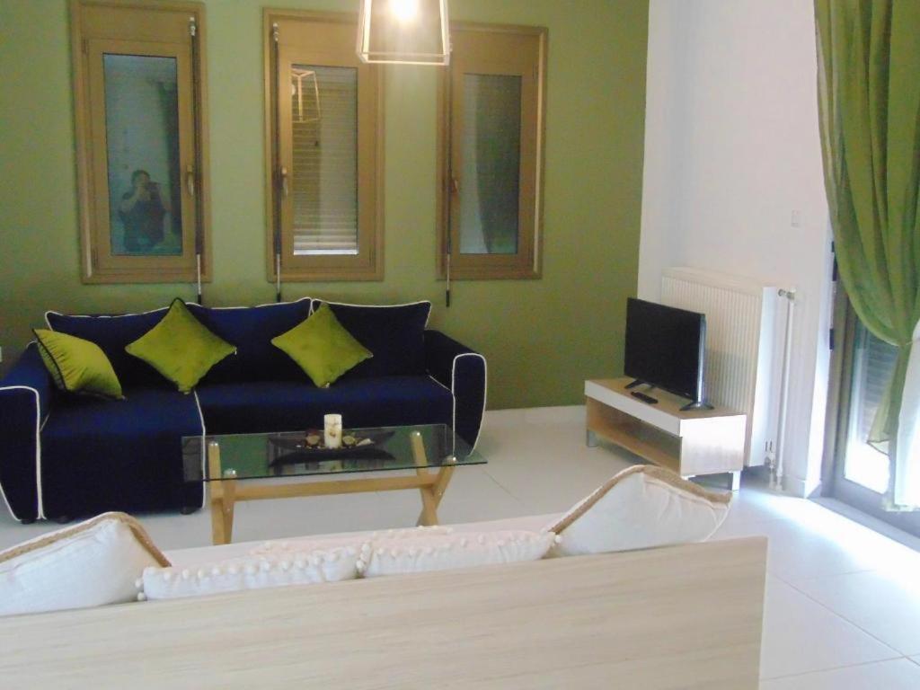TV a/nebo společenská místnost v ubytování HOME SWEET HOME