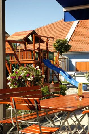 Fotografie z fotogalerie ubytování Hotel Restaurant Modrá Hvězda v destinaci Dobřany