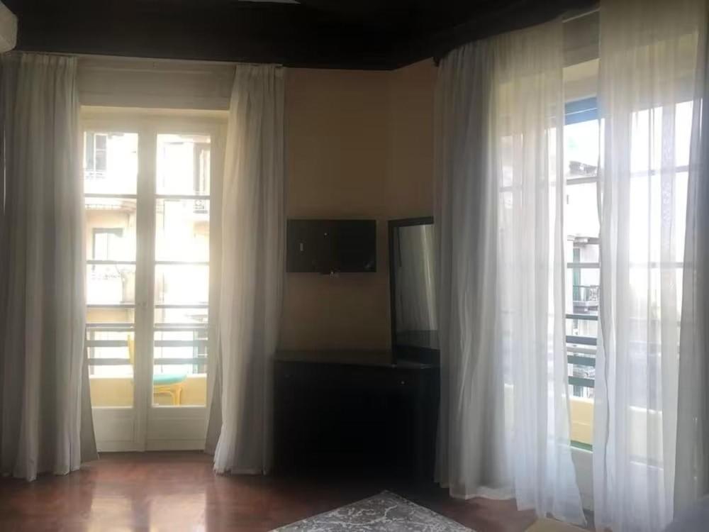 TV a/nebo společenská místnost v ubytování Cairo Dream Boutique Hotel