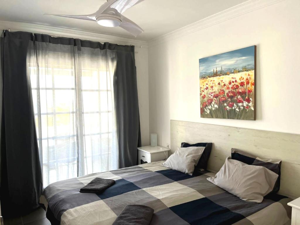 Fotografie z fotogalerie ubytování Golf del Sur-1 bedroom poolside apartment-sleeps 4 v destinaci San Miguel de Abona