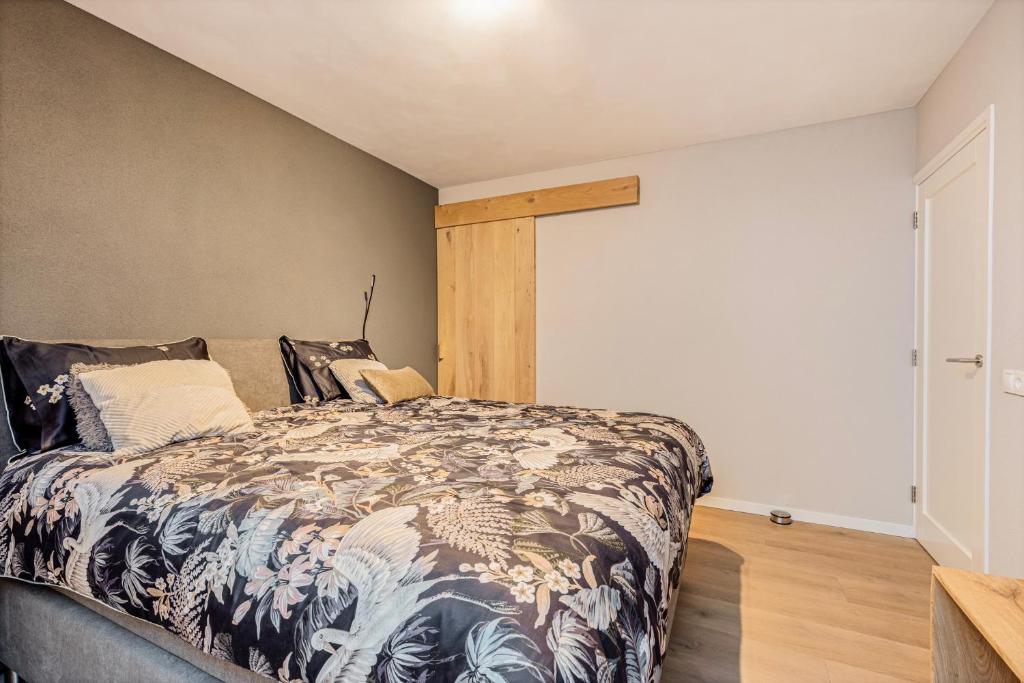 Op het Spaan - One-Bedroom Apartment