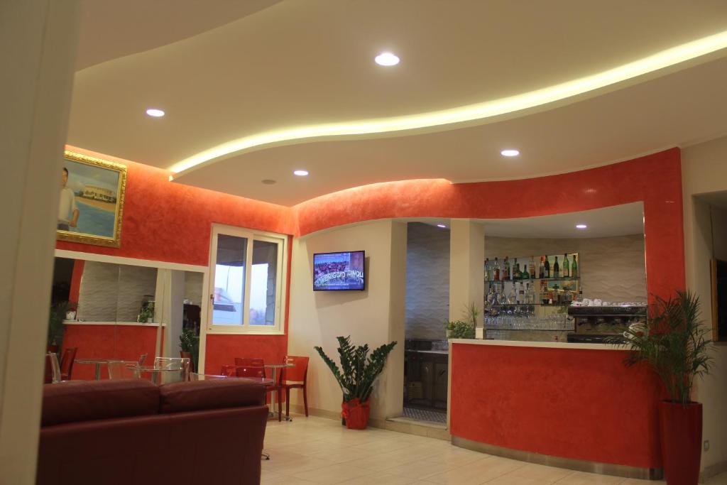 Lounge alebo bar v ubytovaní Hotel Nuova Orchidea